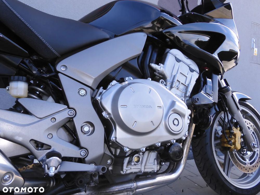 Honda CBF - 24