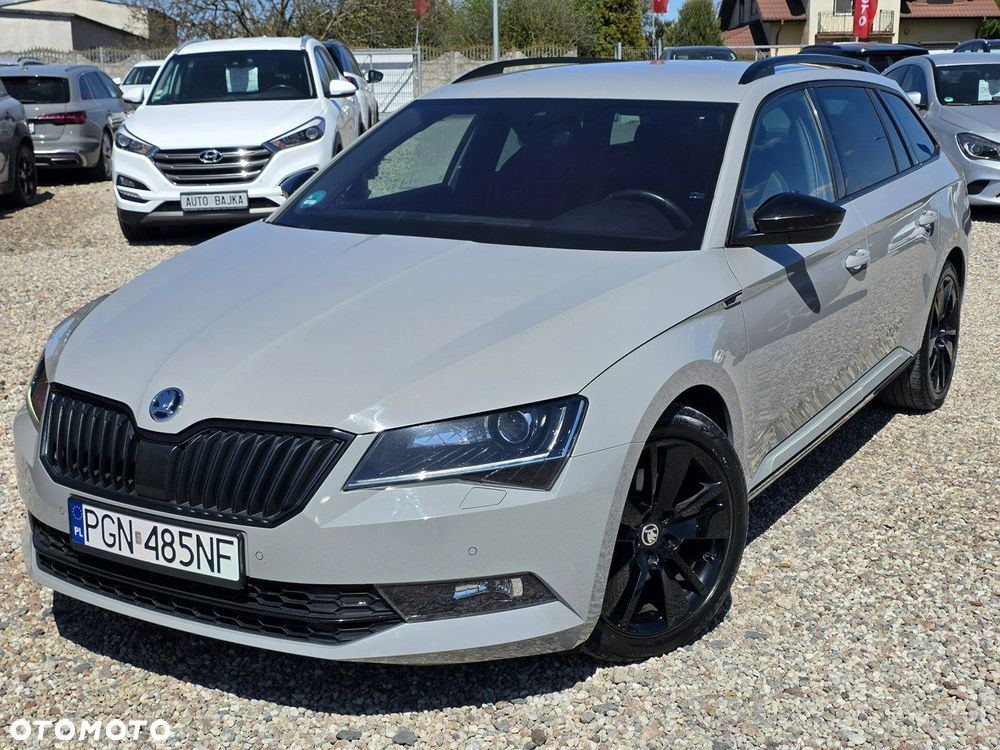 Skoda Superb 2.0 TDI SCR Sportline DSG - 2