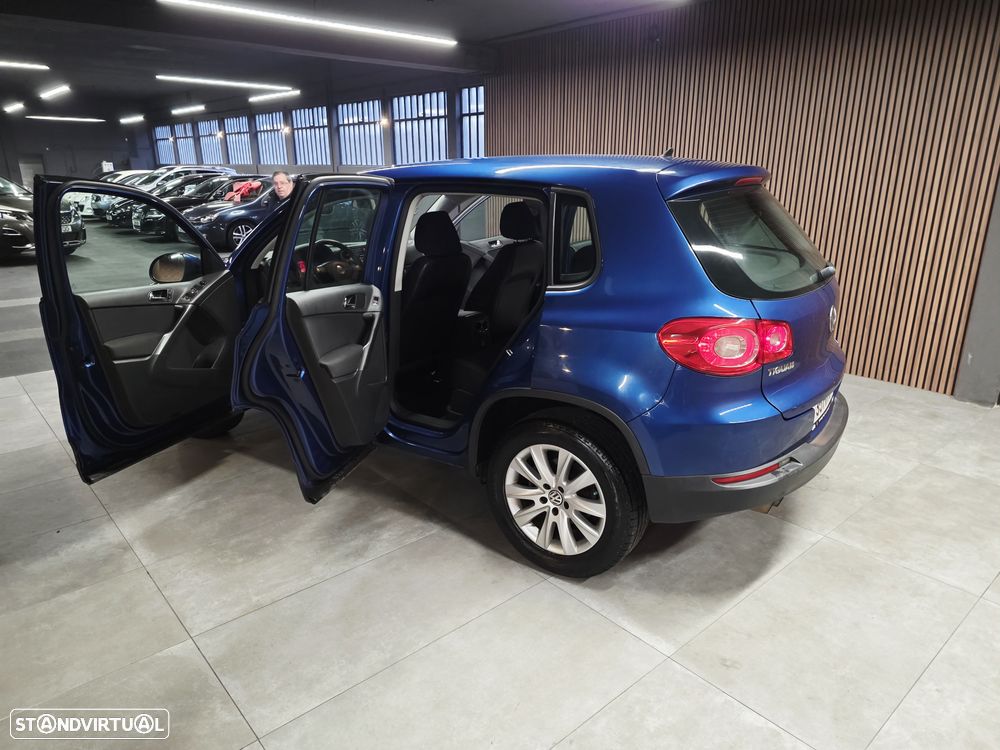 VW Tiguan 2.0 TDI Track 4Motion - 13
