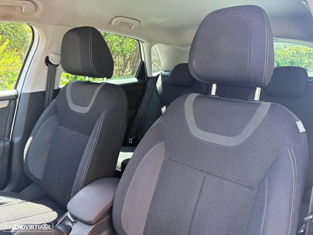 Citroën C4 1.6 BlueHDi Feel EAT6 - 32