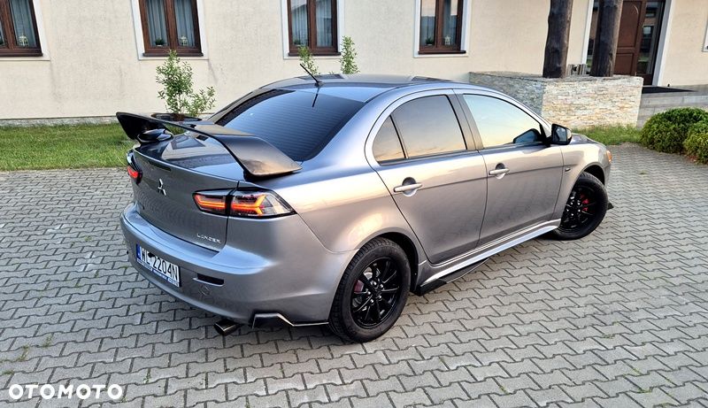Mitsubishi Lancer 1.6 Invite - 35