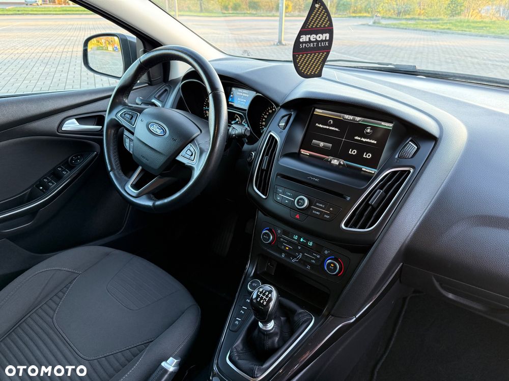 Ford Focus 1.0 EcoBoost Edition - 16