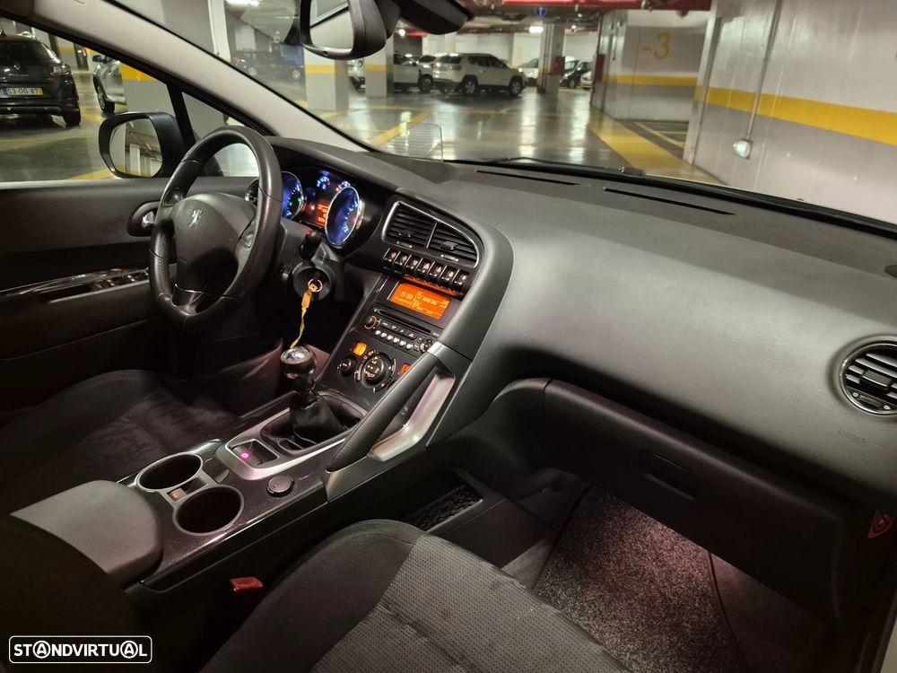 Peugeot 3008 1.6 HDi Sport - 36