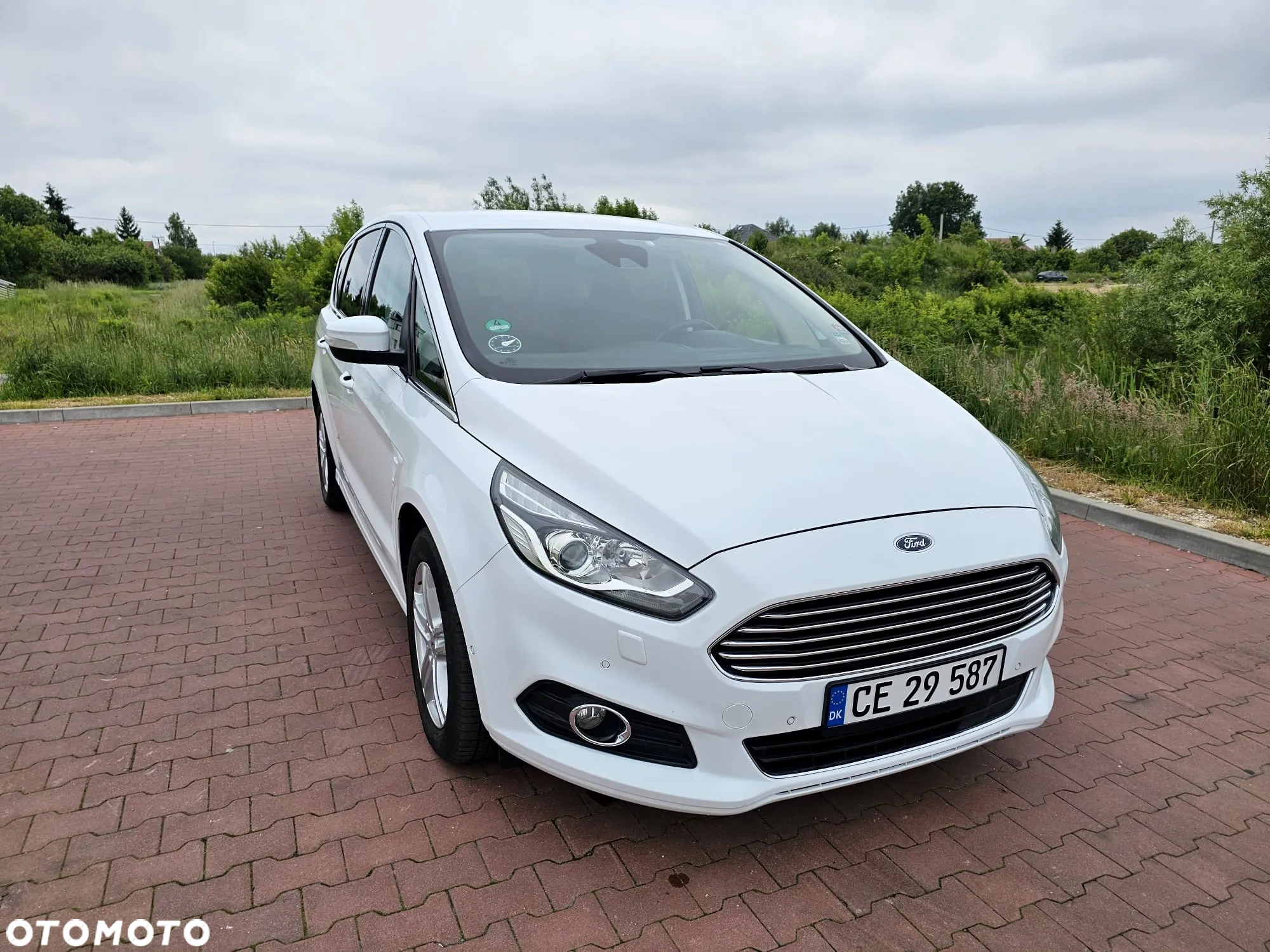 Ford S-Max 1.5 Eco Boost Start-Stopp Titanium - 12