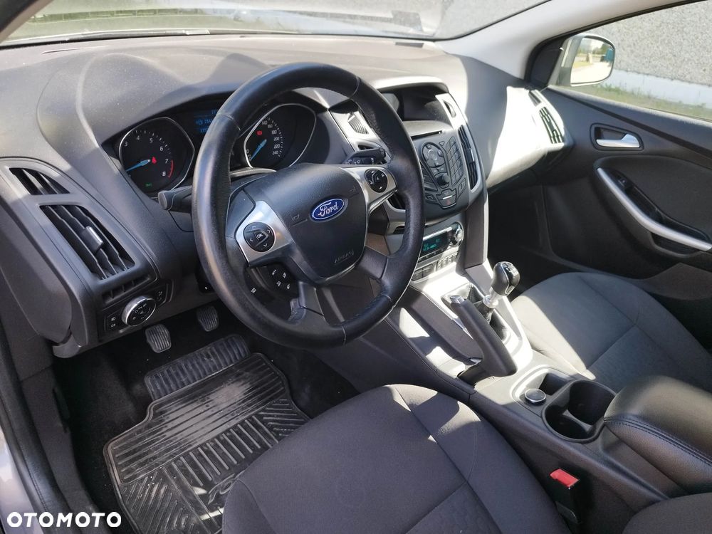 Ford Focus 1.6 EcoBoost Trend Sport - 21