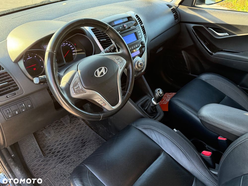 Hyundai ix20 - 17