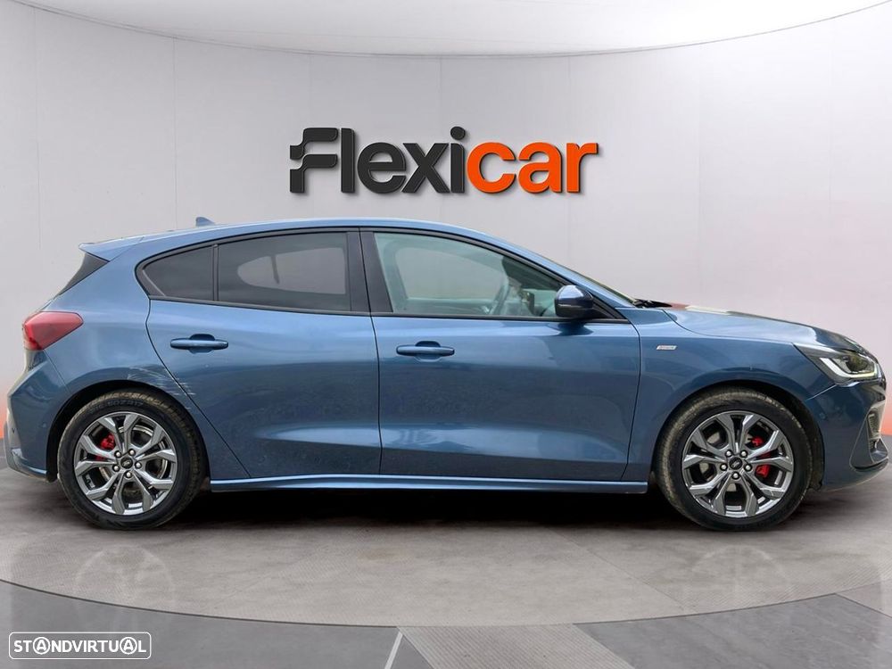 Ford Focus - 8