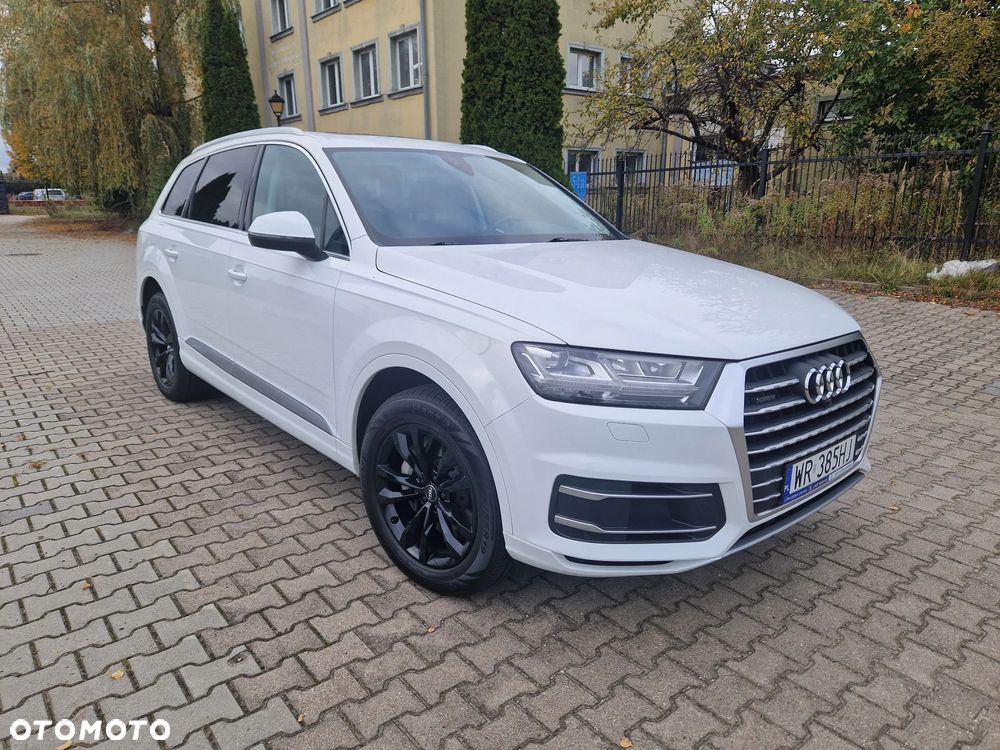 Audi Q7 - 1