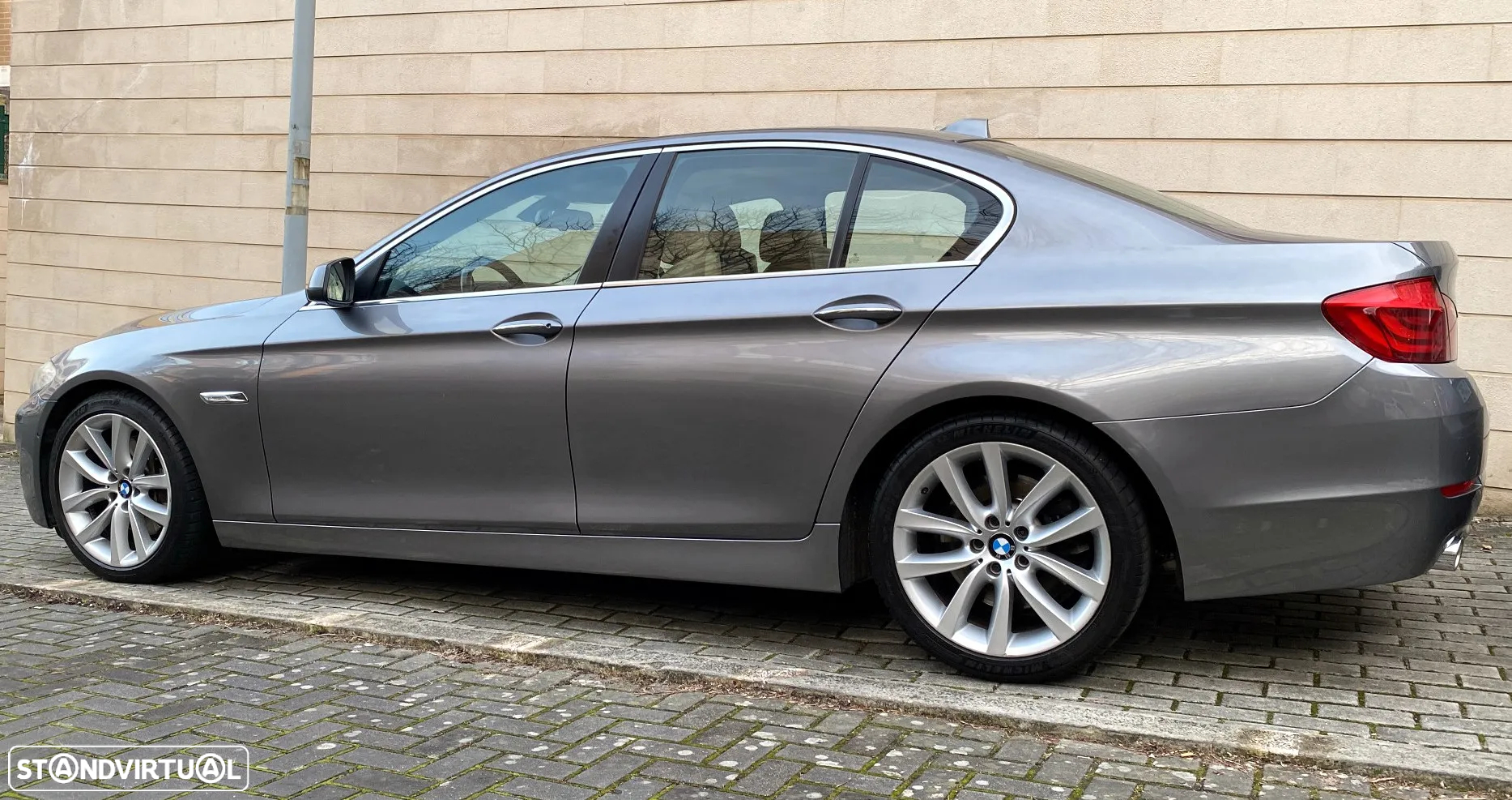 BMW 535 i Exclusive Auto 177g - 7