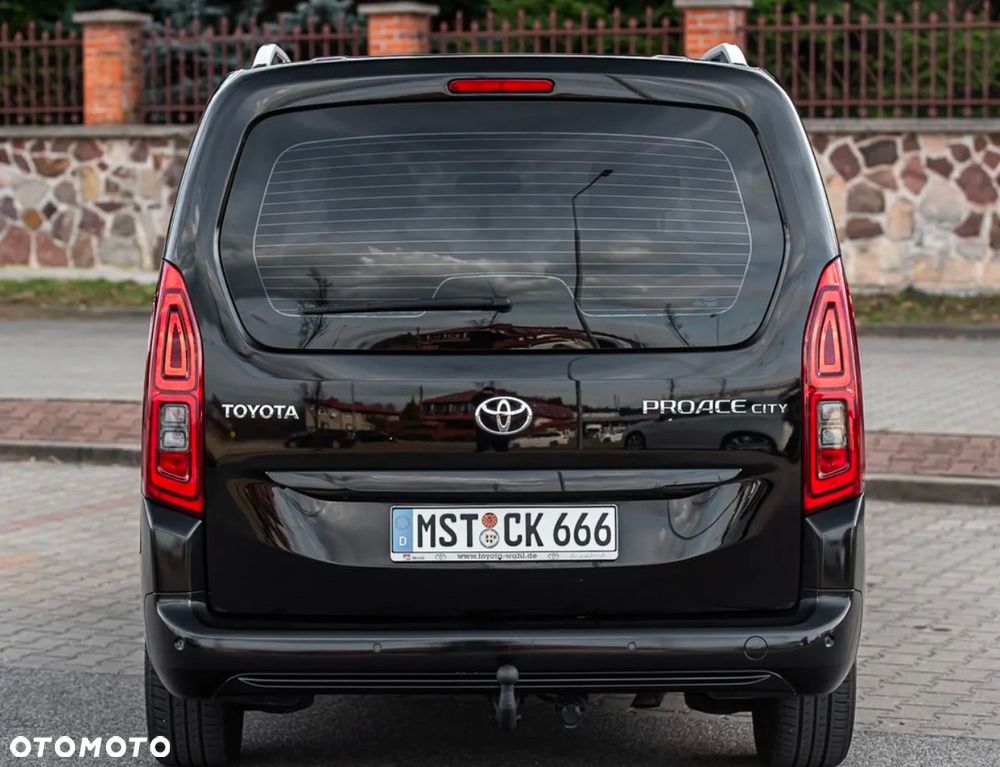 Toyota Proace City Verso 1.5 D-4D L2 Teamplayer 7-Sitzer - 13