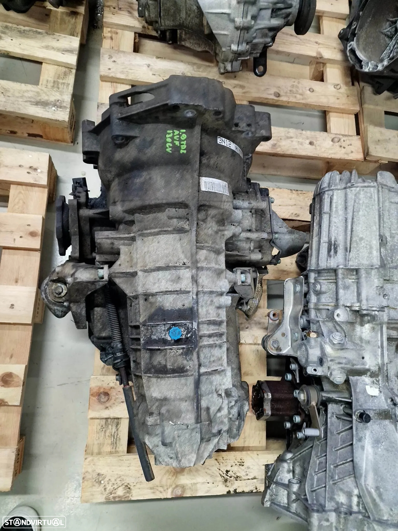 Caixa de 6 velocidades VW Passat 1.9 TDI ref EYF - 3