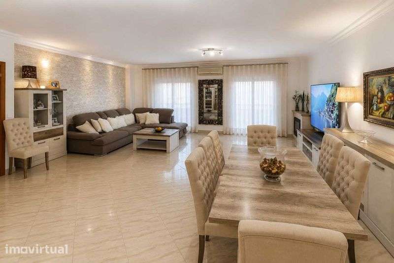 Apartamento T3 à Venda em Quelfes, Olhão - Grande imagem: 2/5