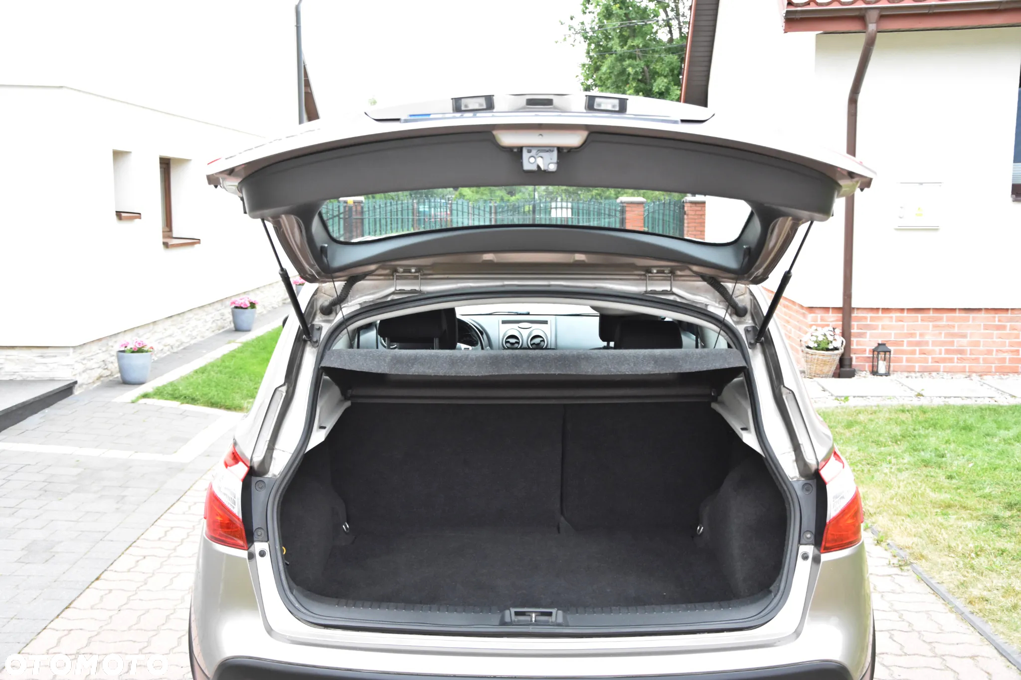 Nissan Qashqai - 17
