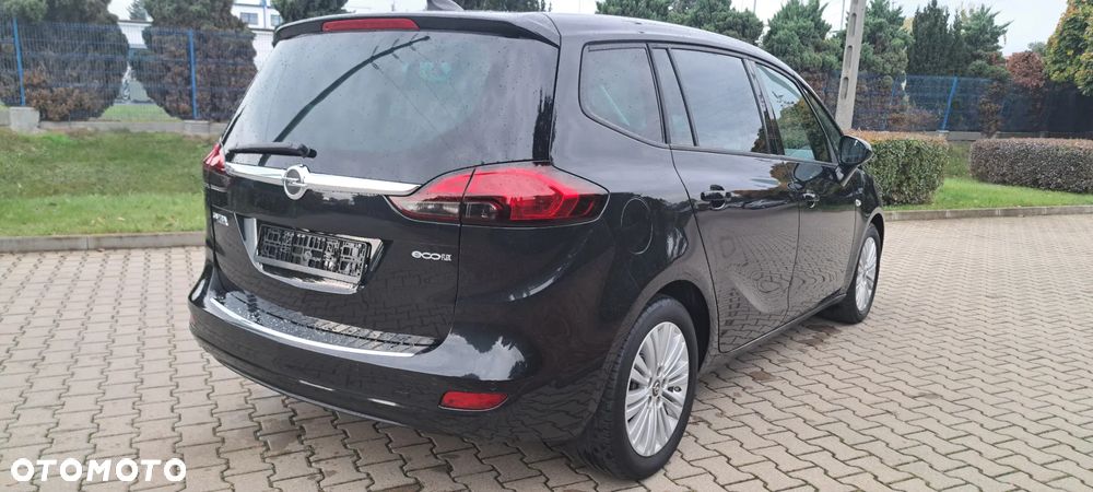 Opel Zafira - 13