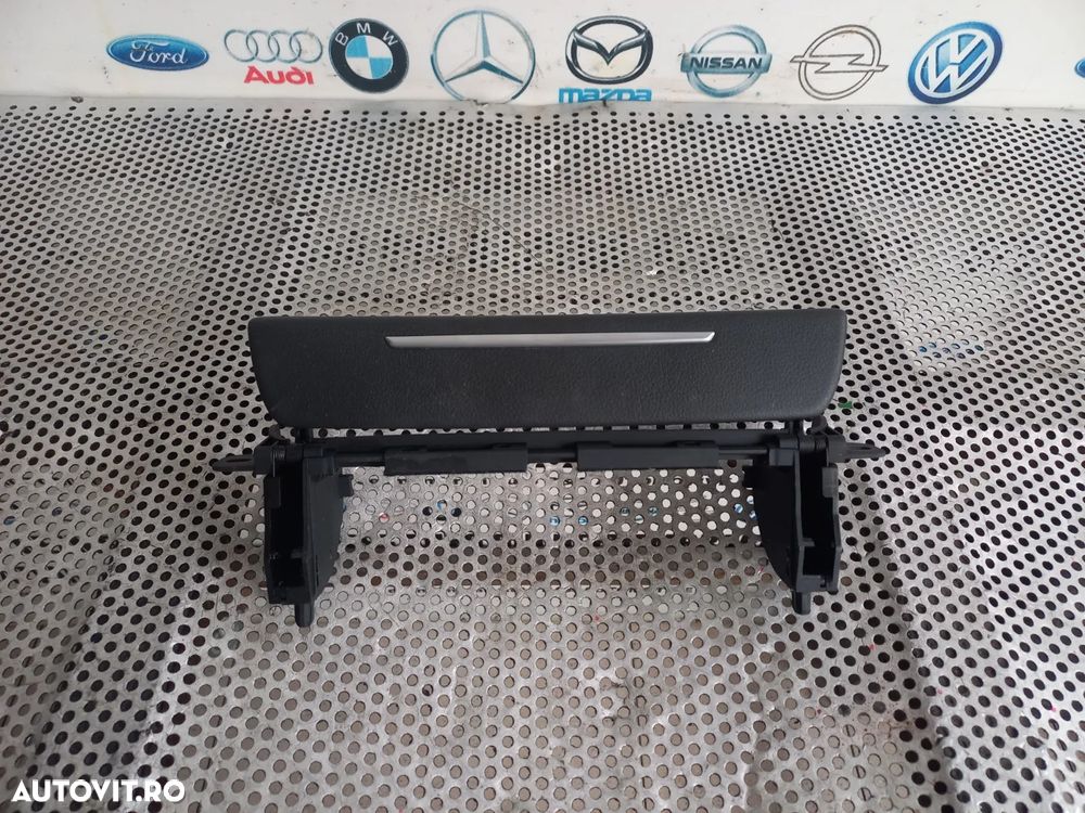 Ornament Unitate Navigatie MMI Bord Audi A8 4H D4 An 2010-2011-2012-2013-2014-2015-2016-2017 Dezmem - 7