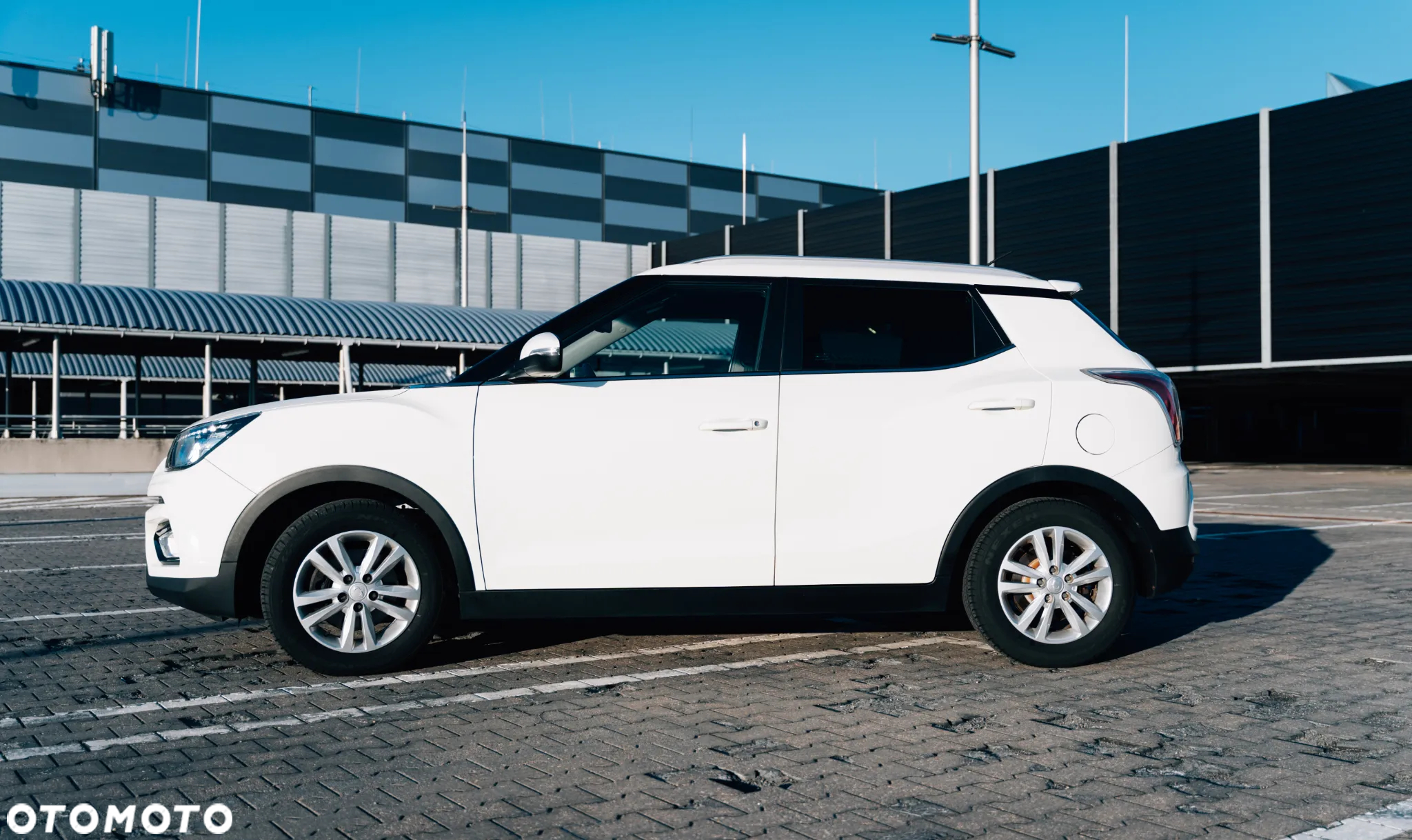 SsangYong/KGM Tivoli 1.6 Quartz - 3