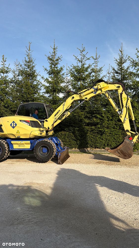 Mecalac Koparka 14 ton MECALAC 15 MWR koparko-ładowarka 3 łyżki widły 1 wł Centr.smarowanie Opony na BLIŹNIAKU 80%Camso ładowarka 714 12MTX 4x4 skrętne KLIMA kabina Premium silnik 146KM volvo EW140B DEUTZ szybka 35km/h - 2