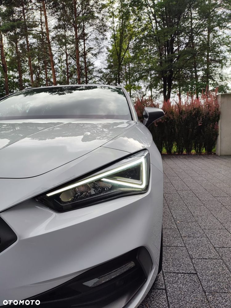 Seat Leon Sportstourer 2.0 TDI FR - 27