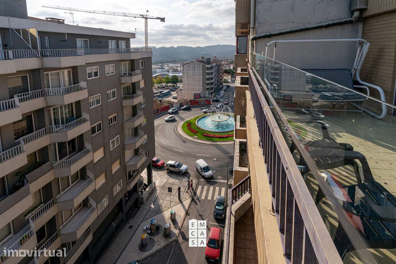 Apartamento T3 Venda em Oliveira de Azeméis, Santiago de Riba-Ul, Ul, - Grande imagem: 4/48