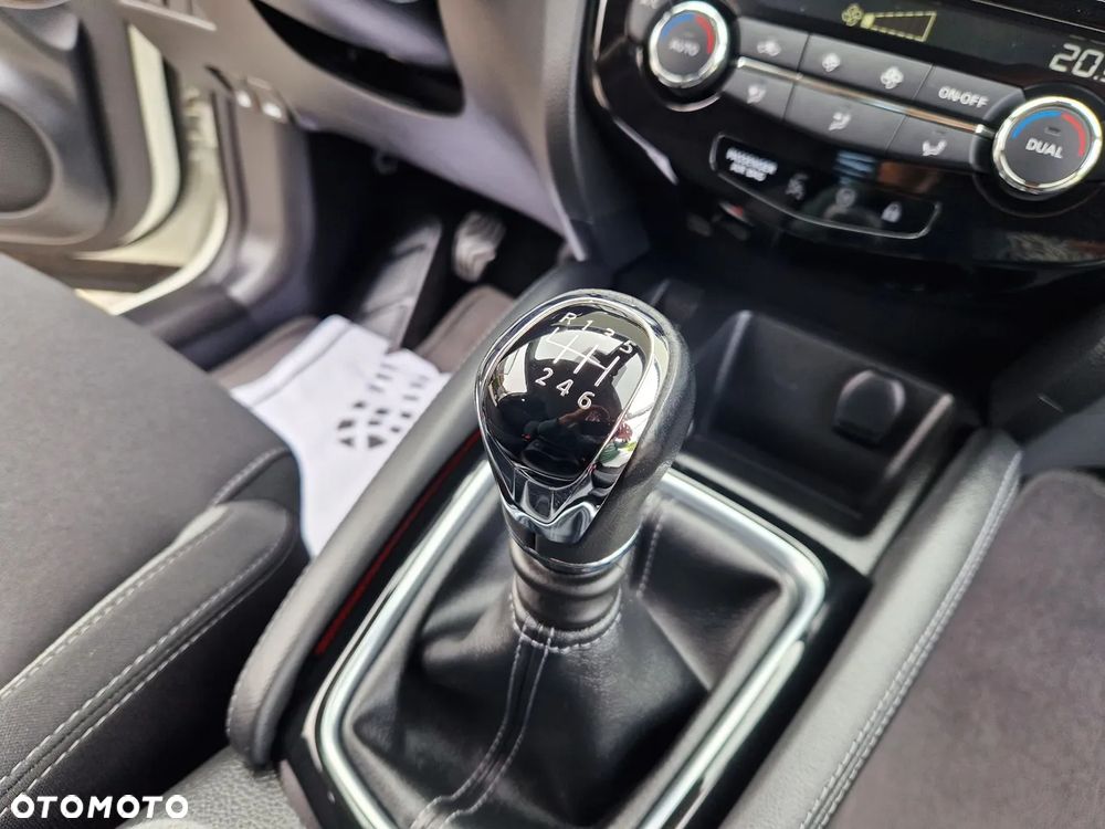 Nissan Qashqai - 34