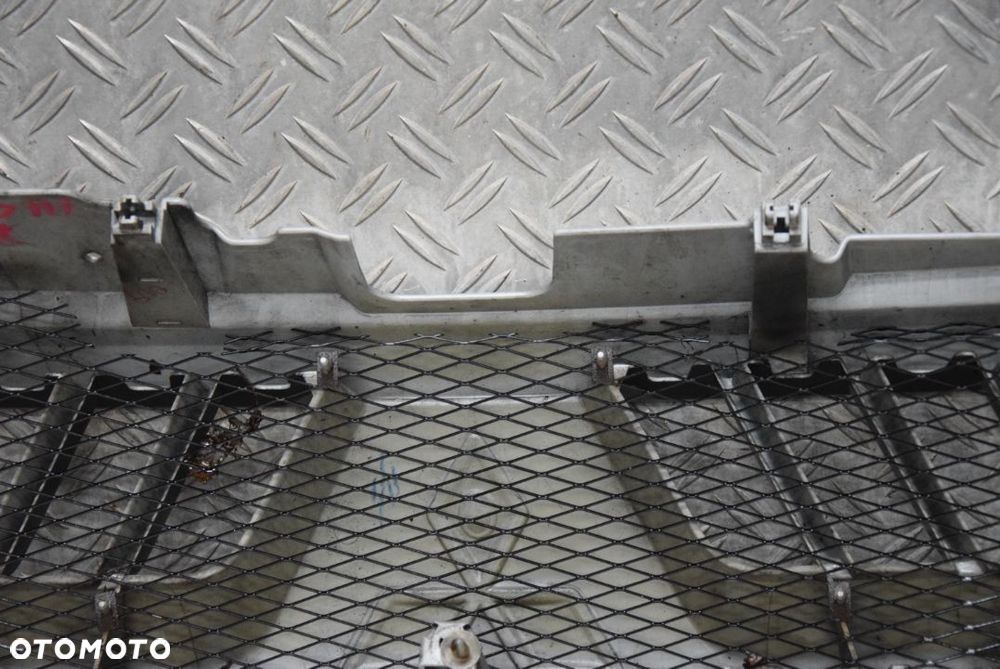 MITSUBISHI PAJERO III LIFT GRILL ATRAPA - 18
