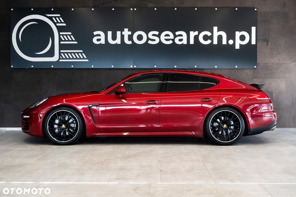 Porsche Panamera - 8