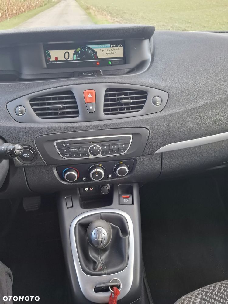 Renault Scenic 1.6 16V Authentique - 23