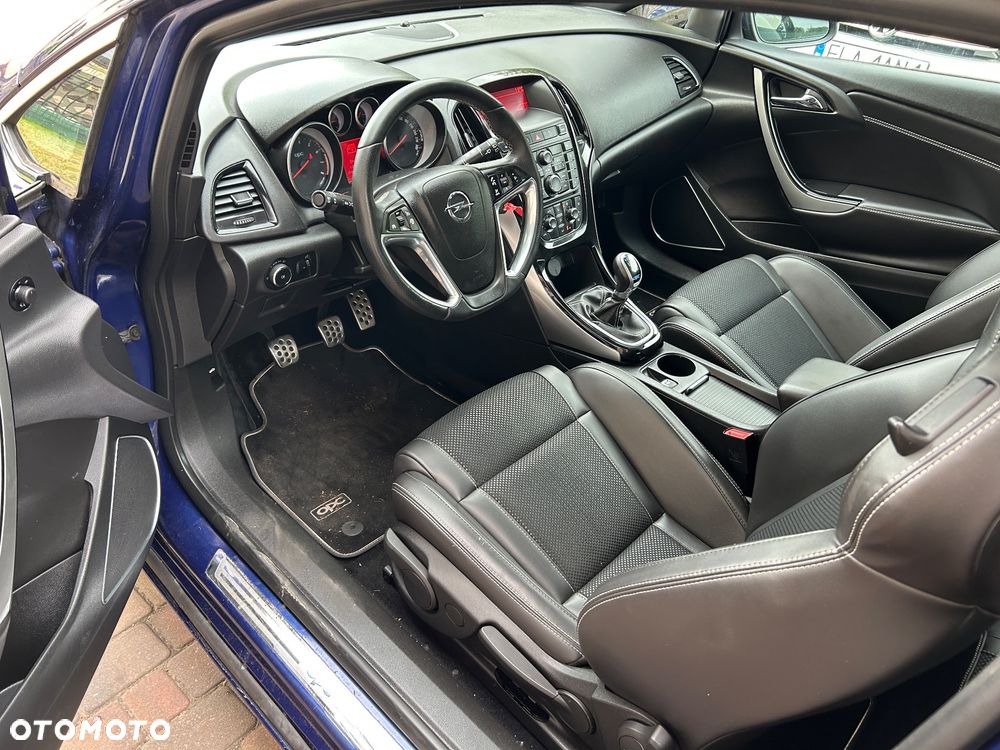 Opel Astra OPC - 11