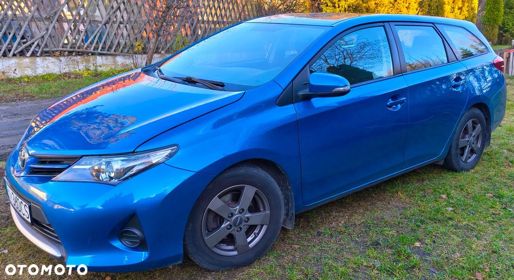 Toyota Auris 1.4 D-4D Active - 8