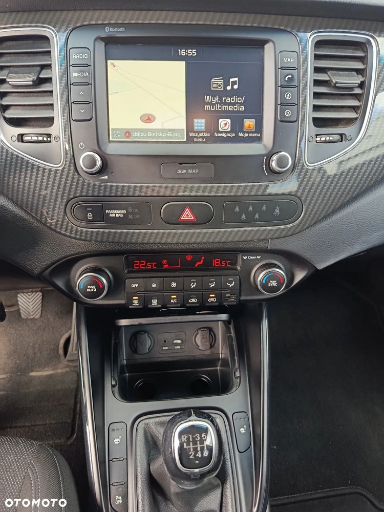 Kia Carens 1.6 GDI L 7os EU6 - 12
