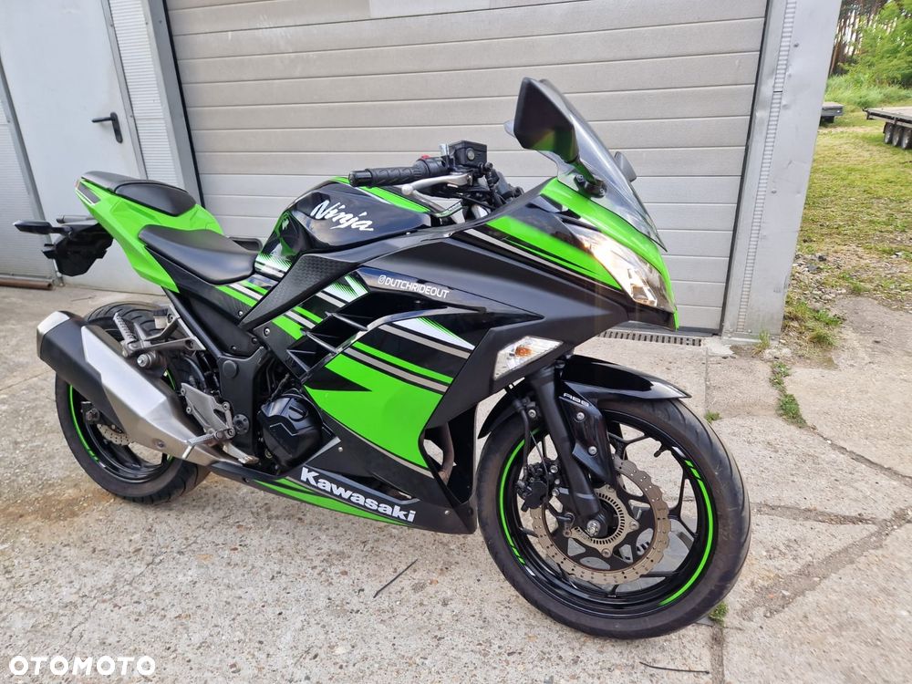 Kawasaki Ninja 300 ABS - 2