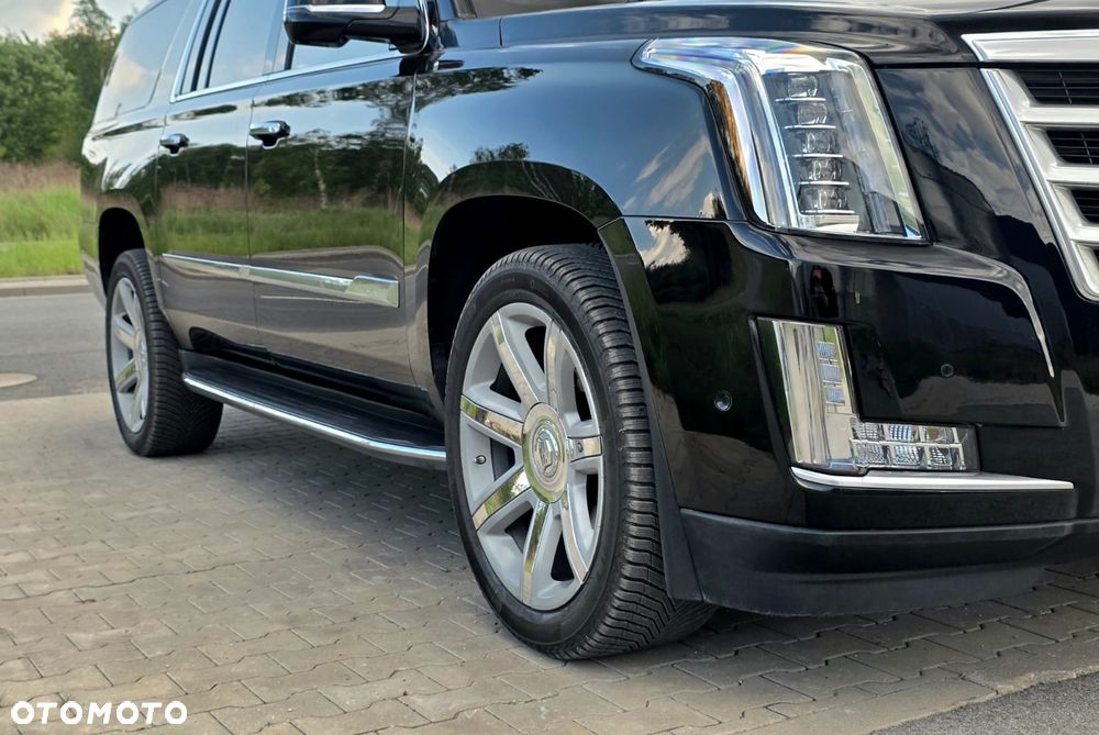 Cadillac Escalade ESV 6.2 V8 AWD AT Premium - 6