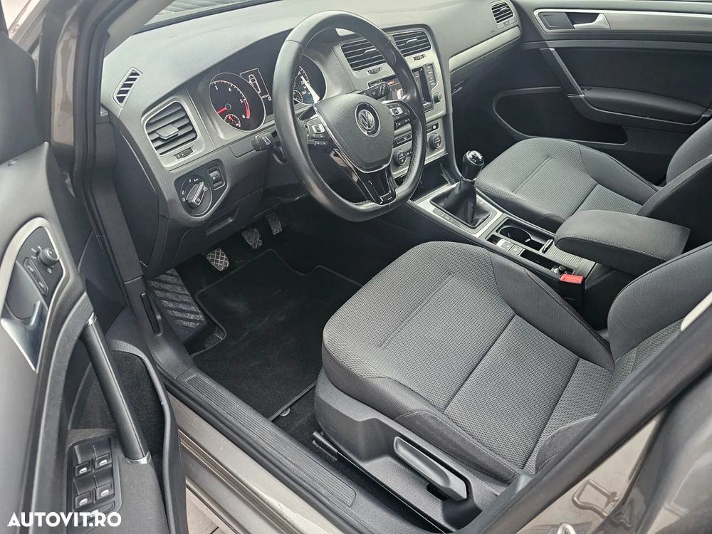 Volkswagen Golf 1.6 TDI BlueMotion Comfortline - 7