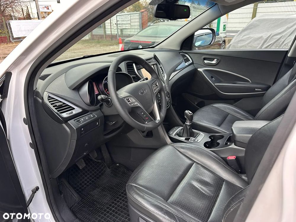 Hyundai Santa Fe - 16