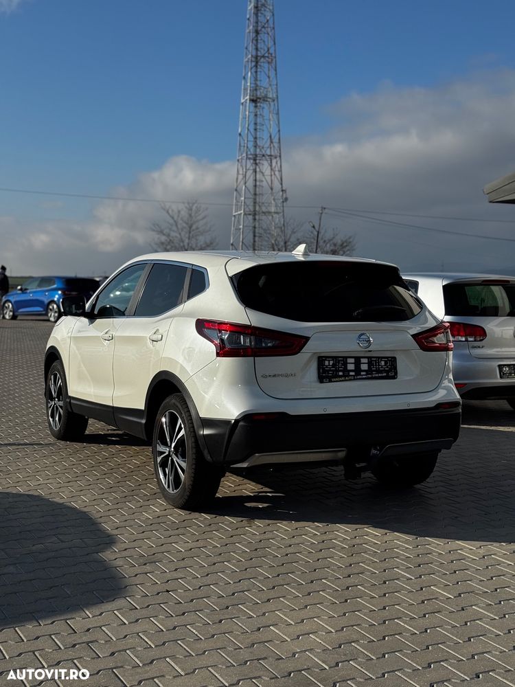 Nissan Qashqai - 5