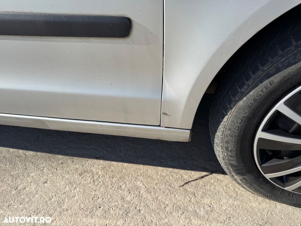 Volkswagen Polo 1.2 - 27