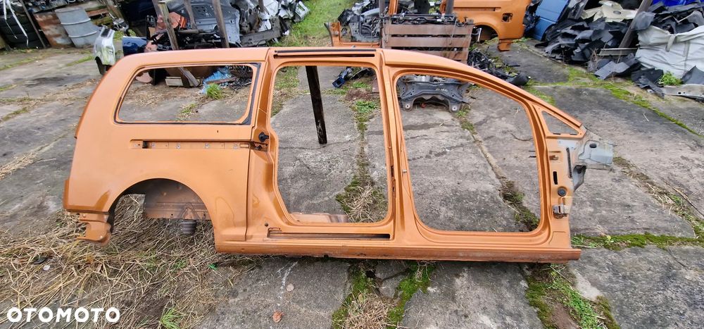 Próg+BŁOTNIK PRAWY VW Caddy III Maxi 2K5 - 1