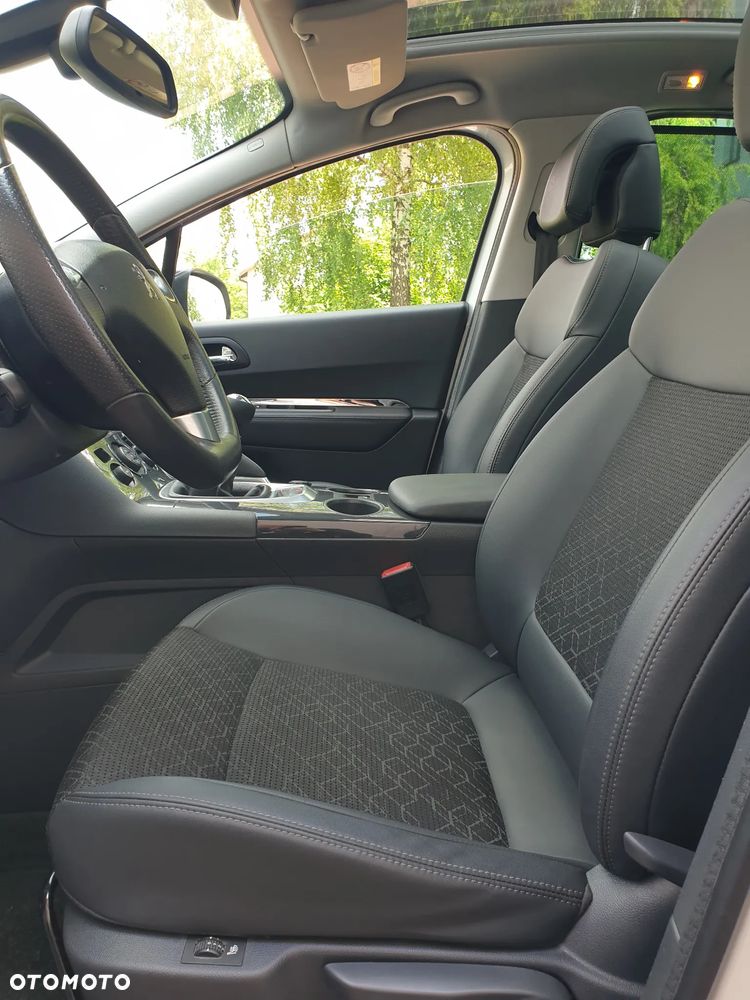 Peugeot 3008 HDi 150 Allure - 8