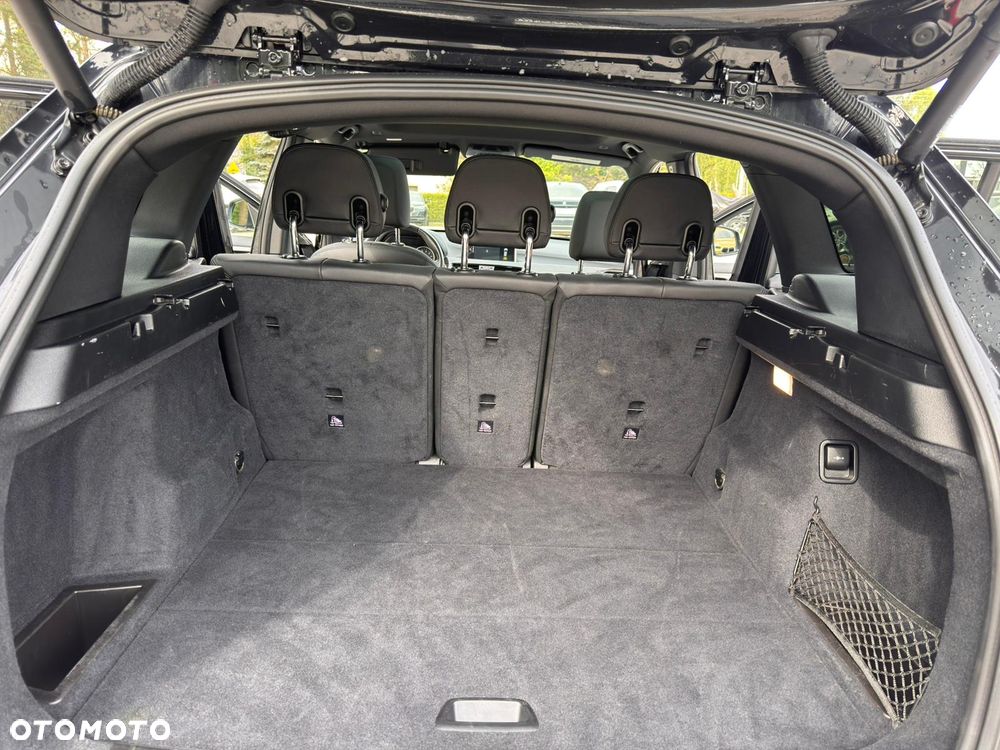BMW X1 xDrive25i xLine - 18