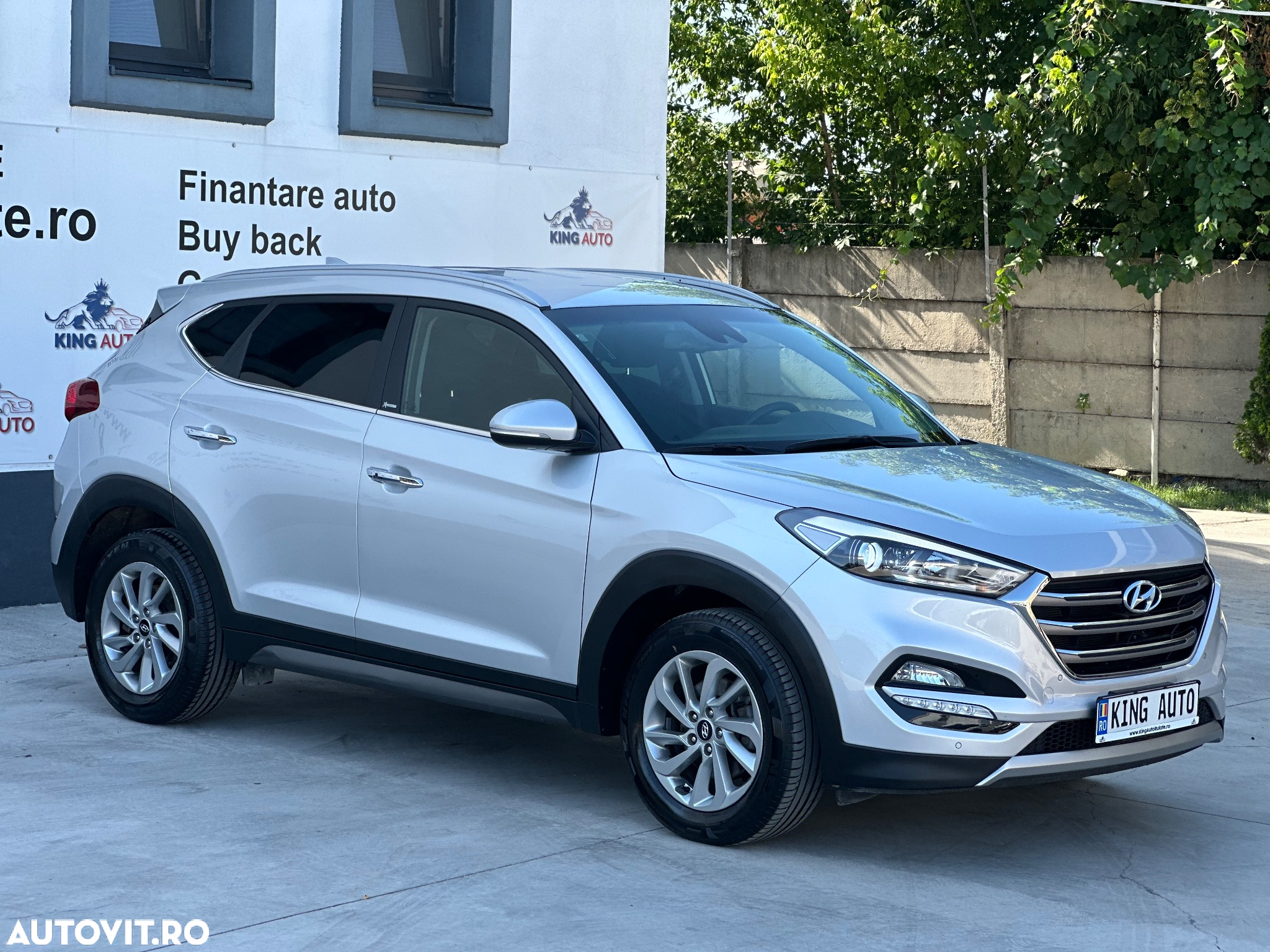 Hyundai Tucson blue 1.7 CRDi 2WD DCT Premium - 26