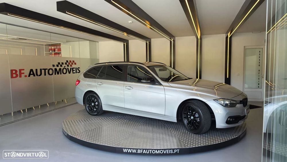 BMW 318 d Line Luxury Auto - 10