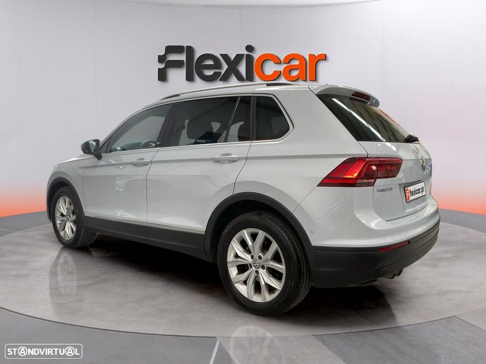 VW Tiguan - 6