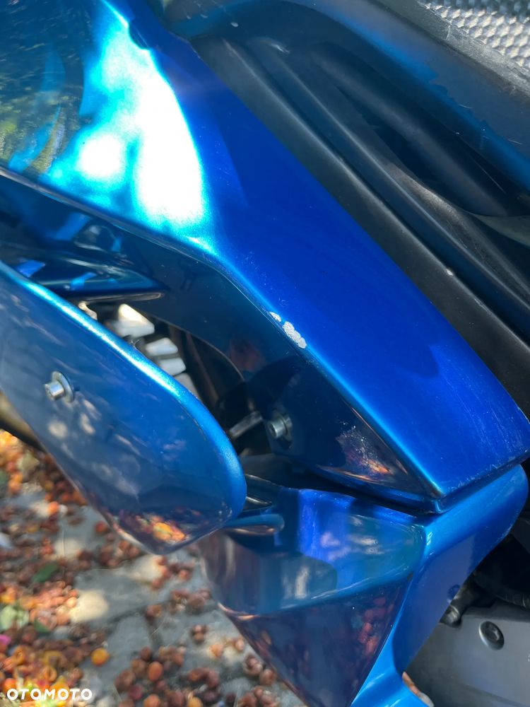 Yamaha YZF - 11