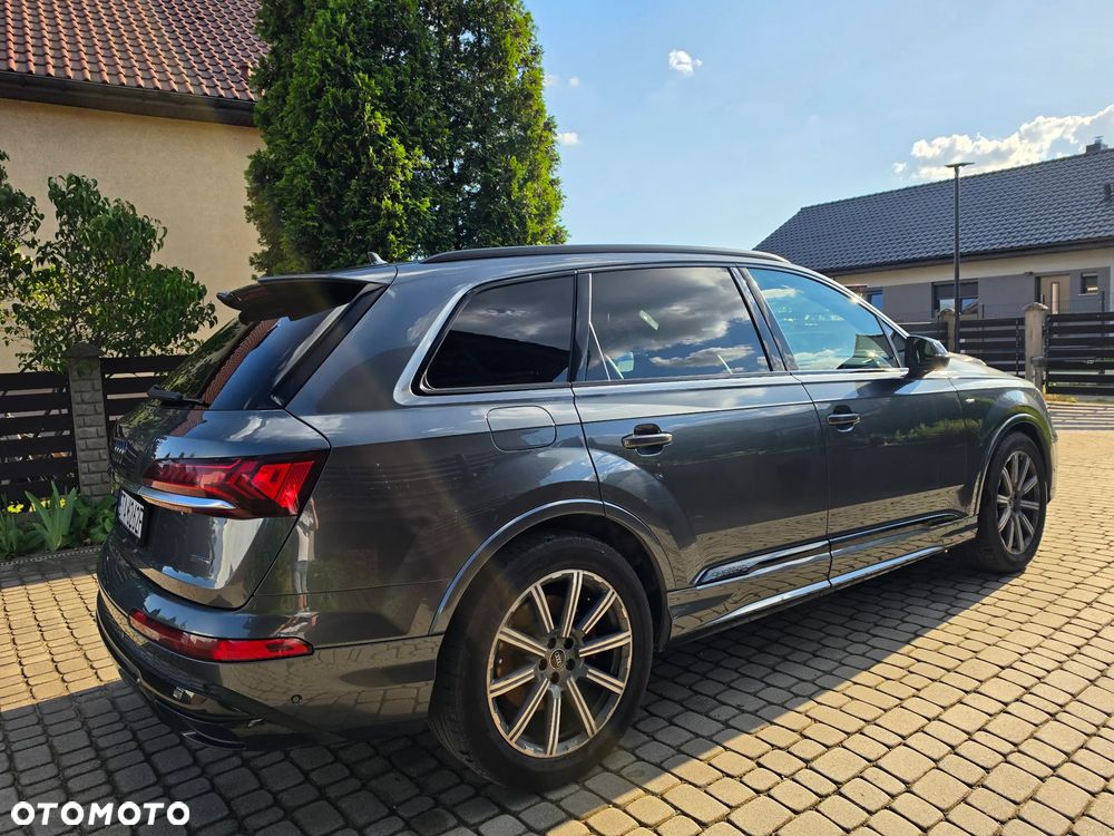 Audi Q7 - 6