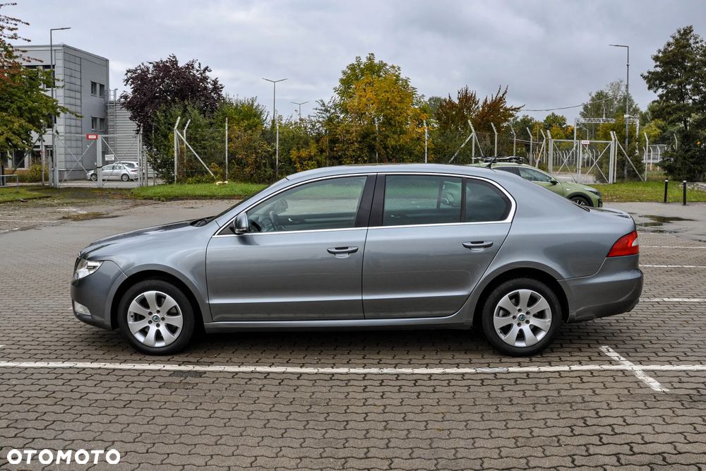 Skoda Superb - 2