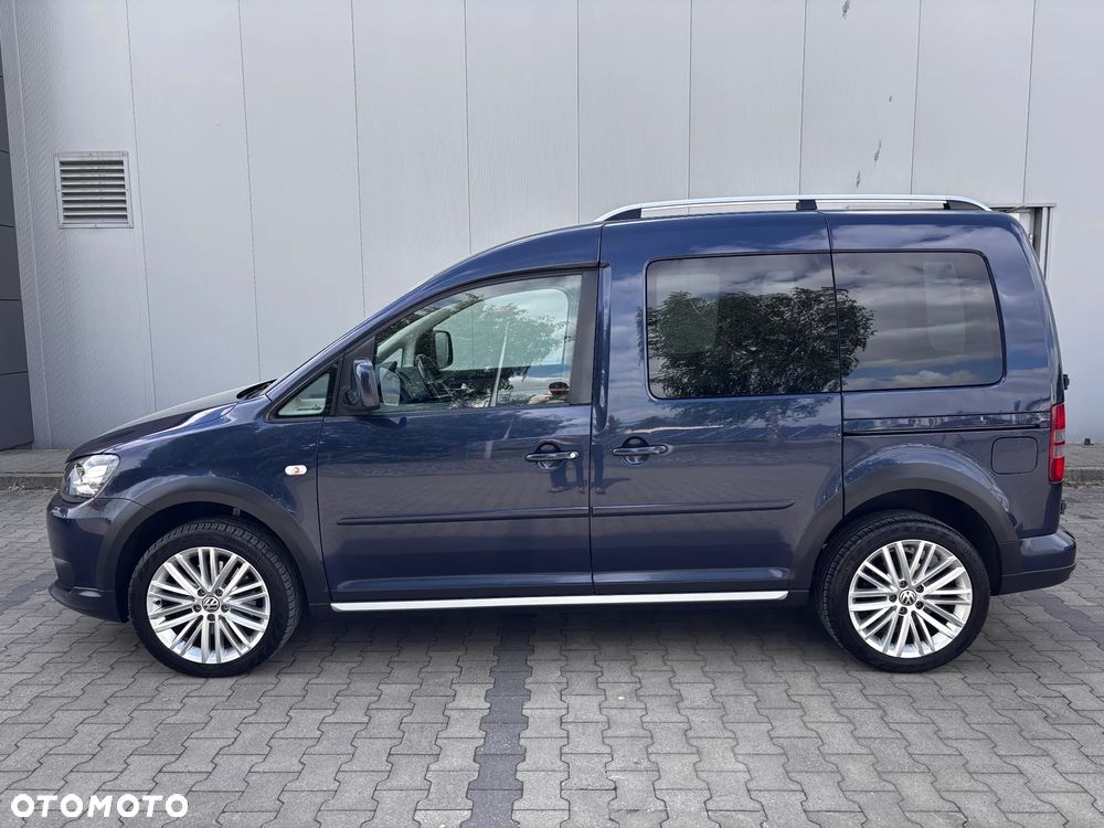 Volkswagen Caddy Cross Trendline DSG - 4