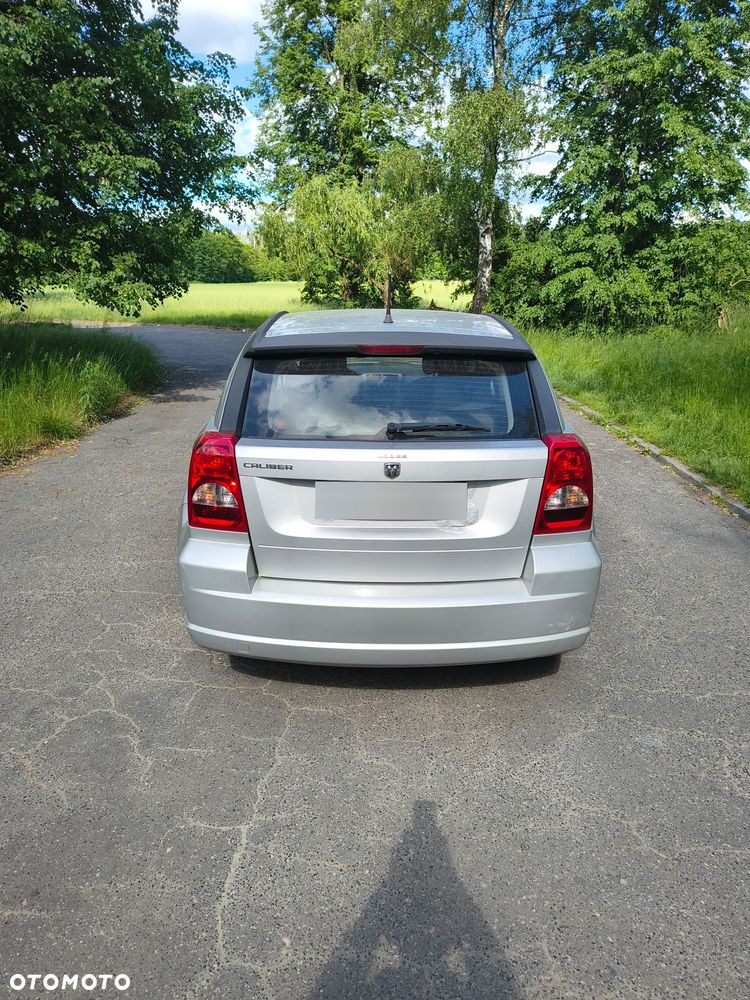 Dodge Caliber 1.8 S - 4