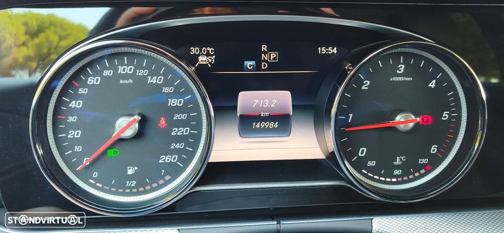 Mercedes-Benz E 200 - 9