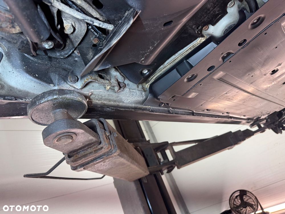 Subaru Legacy 2.0R Automatik Limited Edition - 30