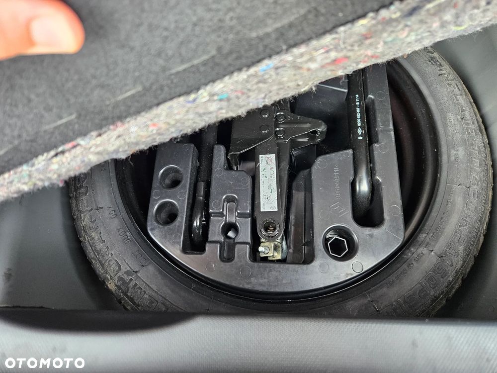 Renault Captur ENERGY TCe 120 EDC Experience - 22